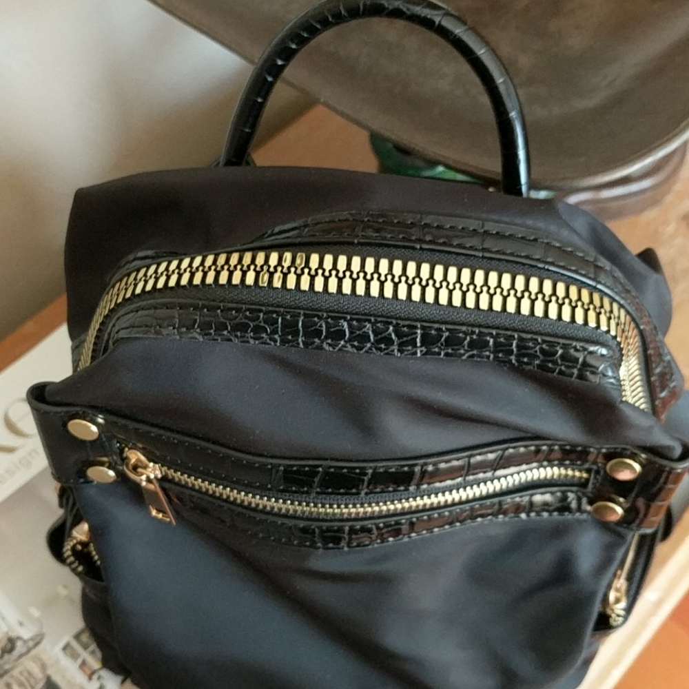 ASOS BACKPACK 🎒 - Picture 3 of 12